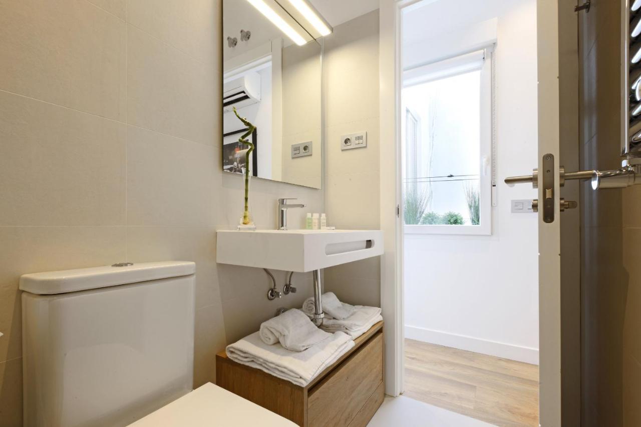 Latina Plaza Appartement Madrid Buitenkant foto