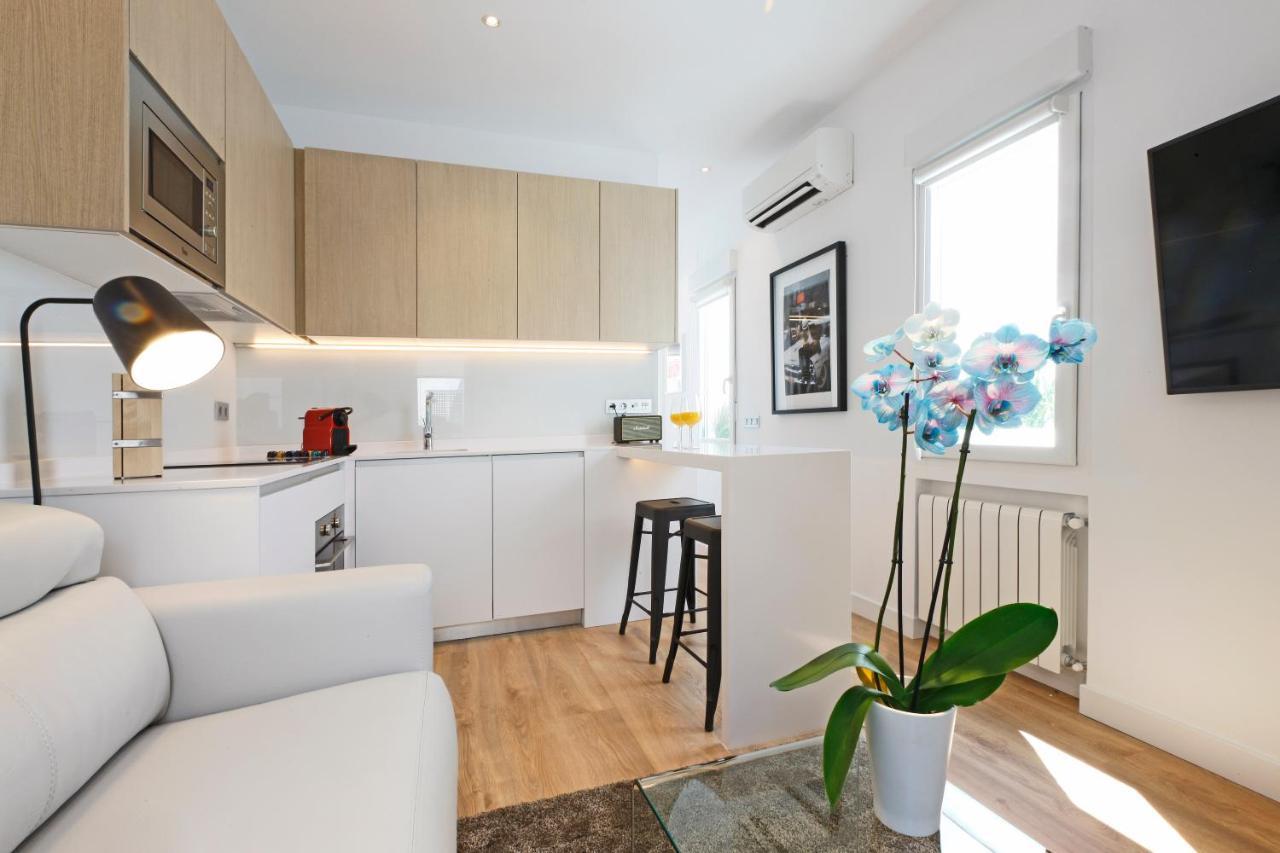Latina Plaza Appartement Madrid Buitenkant foto