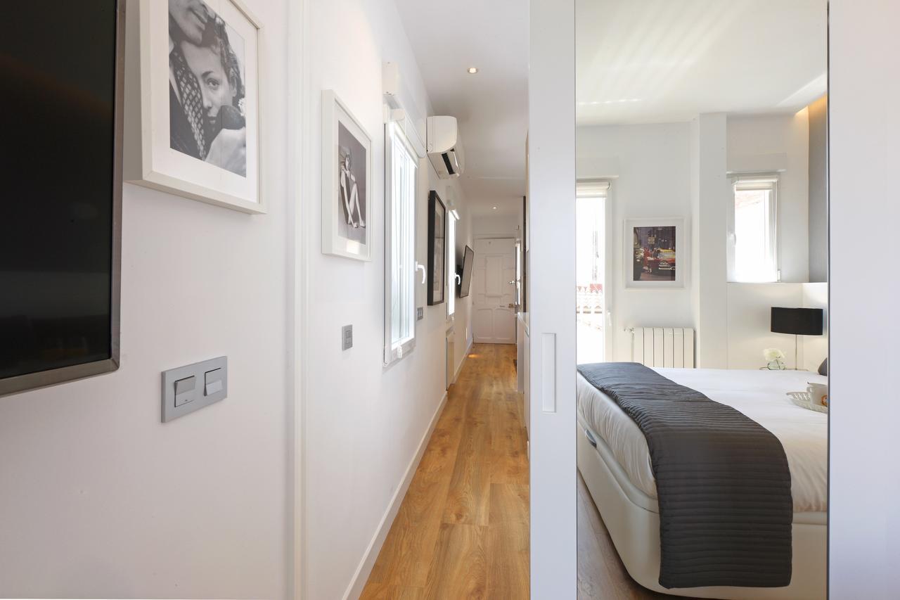 Latina Plaza Appartement Madrid Buitenkant foto